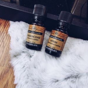 Plantlife Frankincense and Myrrh Essential Oil Set